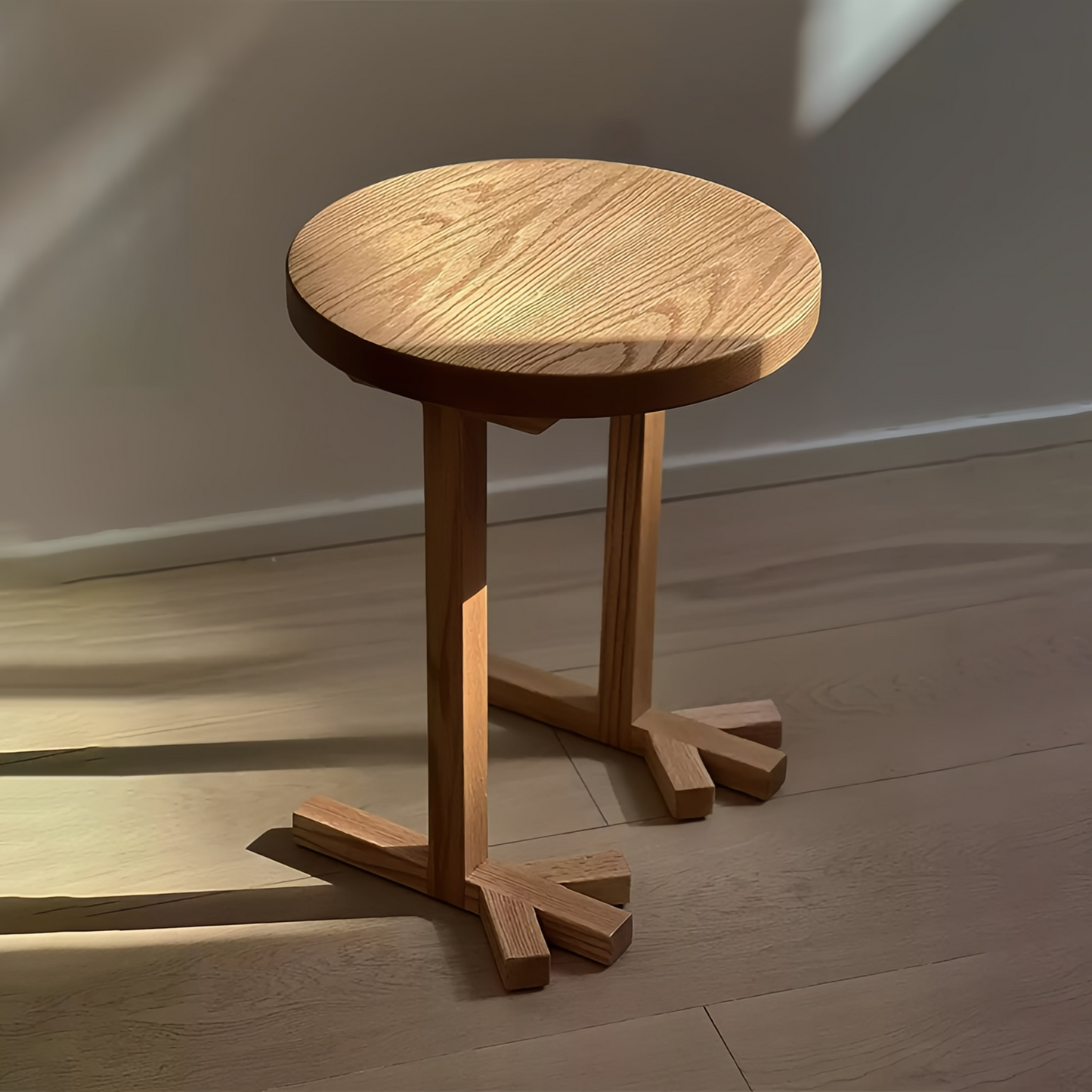 Oak Round Wooden Side Table Living Room Solid Wood End Tables