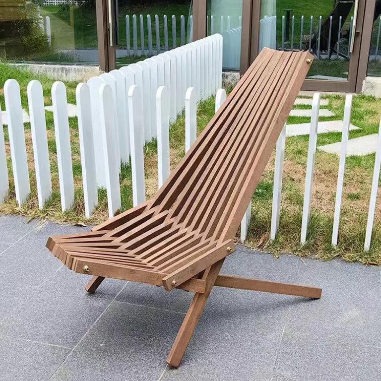 Outdoor deck chair