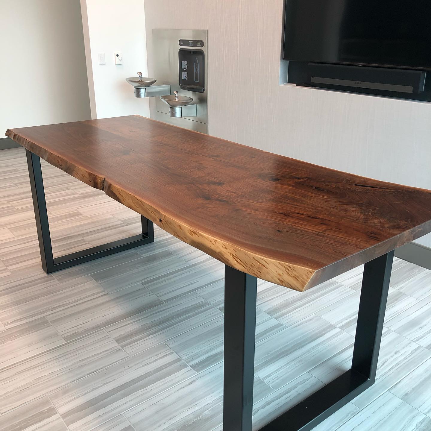 Customized Size：66"(L) x 30" (W) Rustic Live Edge Dining Table, U Shape Metal Legs