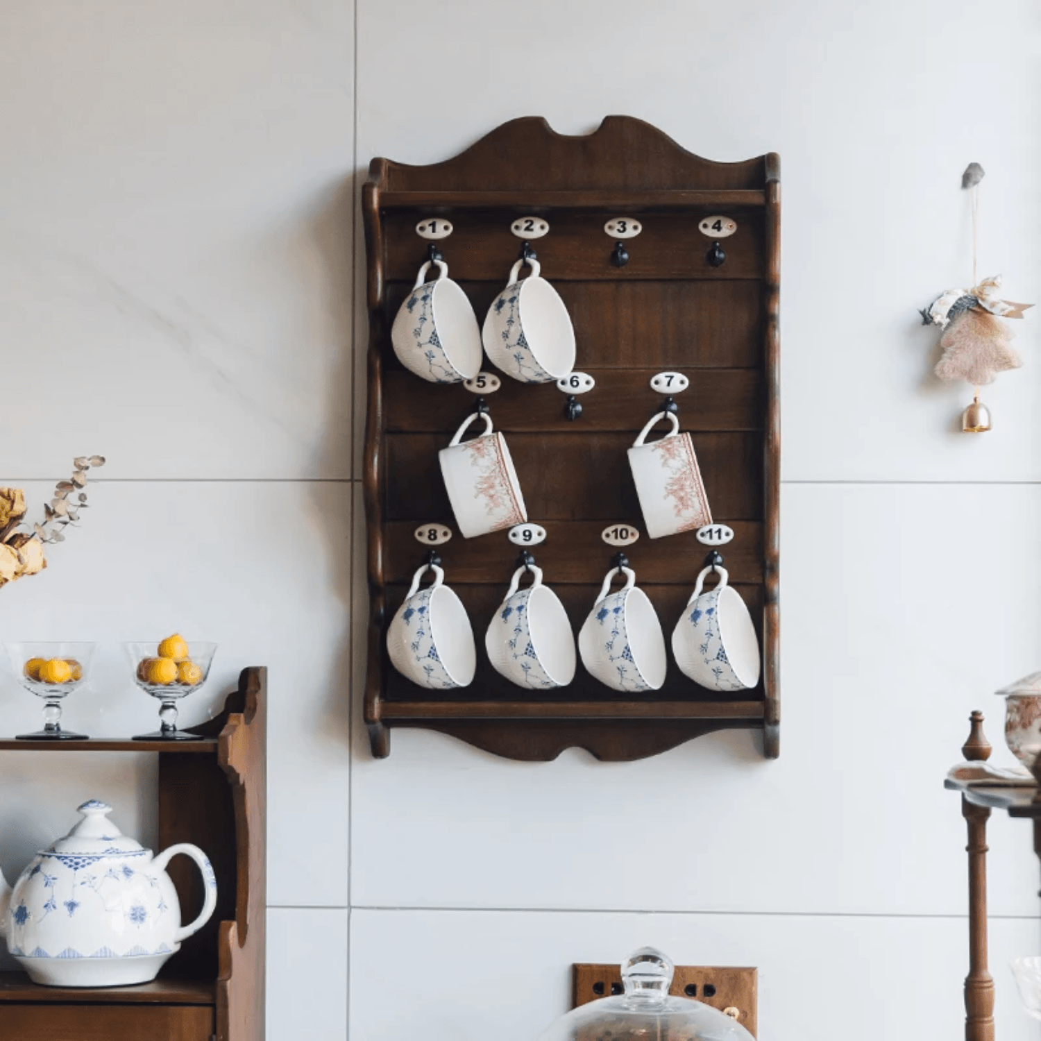 Vintage wall-mounted cup rack – Woodartdeal