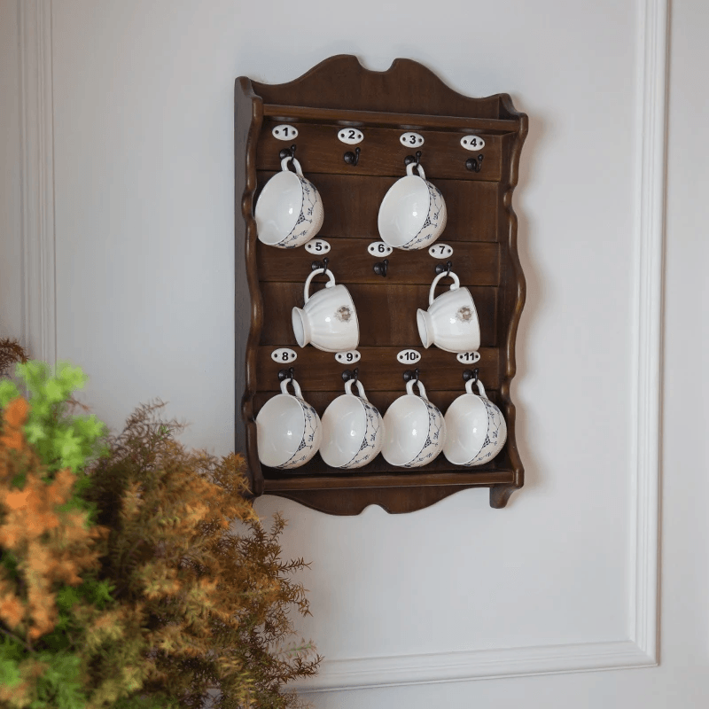 Vintage wall-mounted cup rack