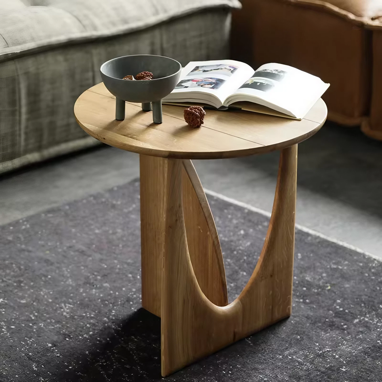 Round Wood Side Table Designer Corner Table - Walnut/Oak/Black